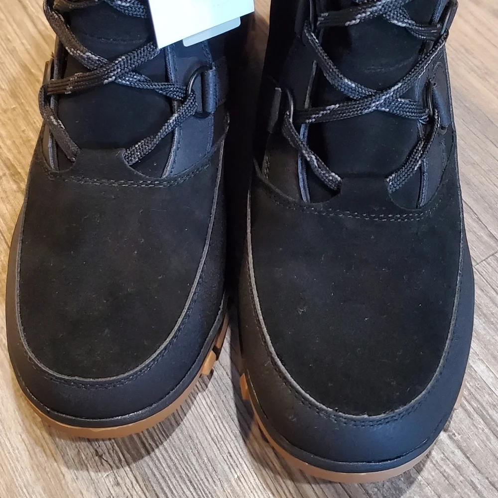 All in motion Black Cecily Boots